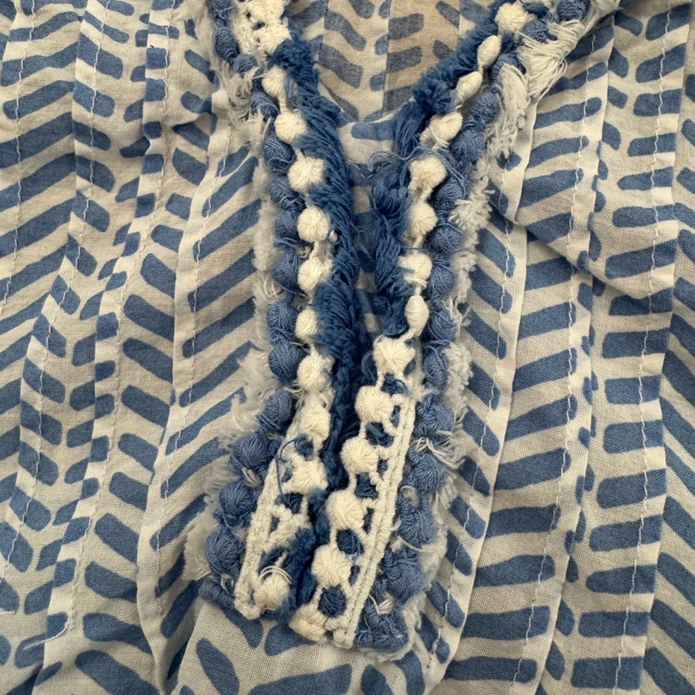 Vineyard Vines Women’s Blue & White Tank Top Style Blouse‎ Thin Loose Fitting - Picture 3 of 8